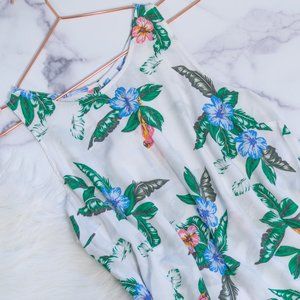 3/$20 Old Navy White Tropical Tank Top